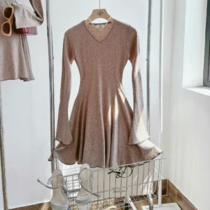 Alternative view of ĐẦM LEN LOẠI 2