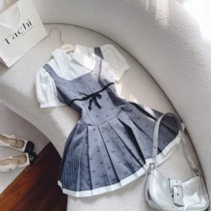 Alternative view of SET ĐẦM ĐEN 2S KHOÁC ĐỎ-S